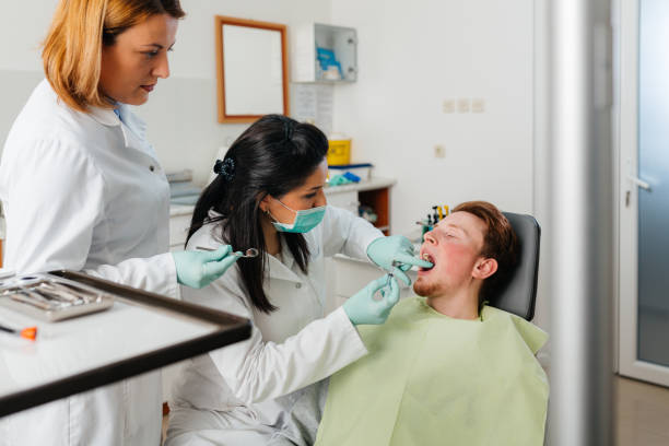 Best Dentist for Tooth Abscess  in Haw River, NC